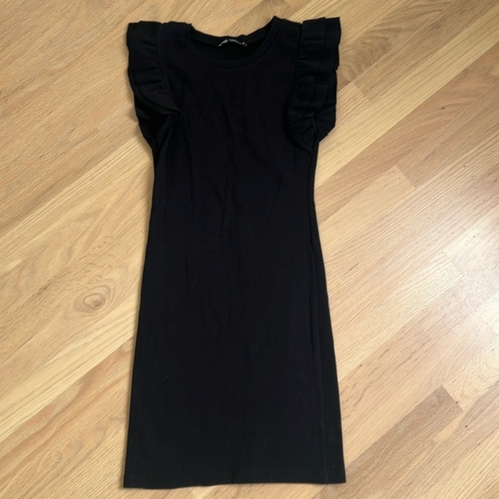 Zara Black Ruffle Shoulder Stretch Ribbed Cotton Medium